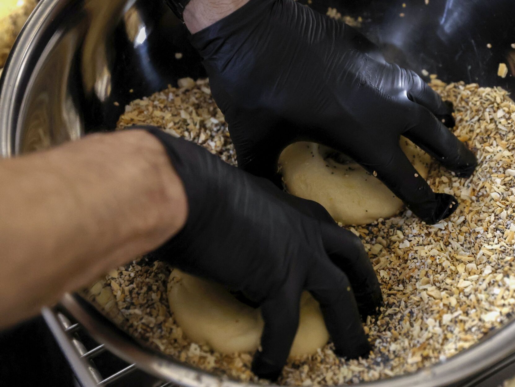 Lefty's Bagels opens in Chesterfield